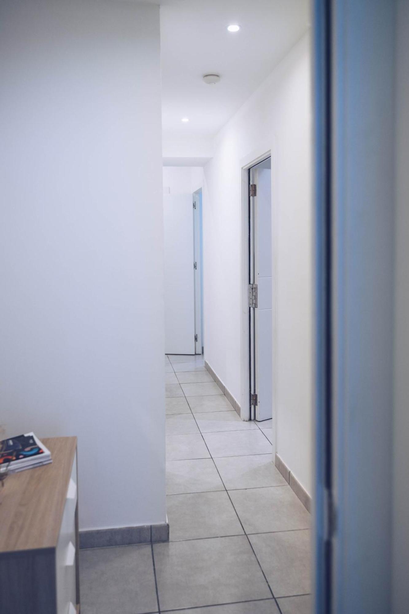 2Br In The Zoko Contemporary And Convenient Apartment Gibraltar Bagian luar foto